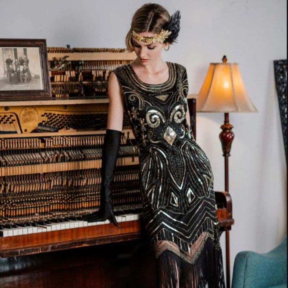 Gorgeous 1920's Black & Gold Sequined Fringe Flapper Dress
